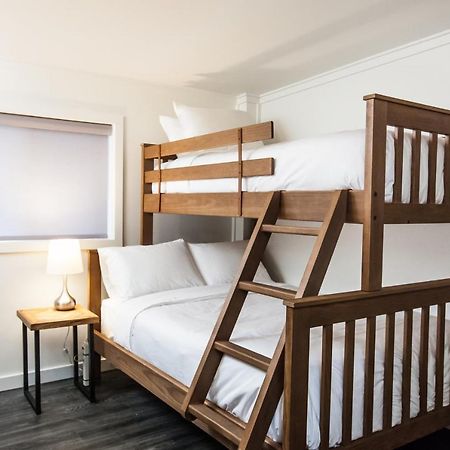 Novlan Suite By Revelstoke Vacations מראה חיצוני תמונה