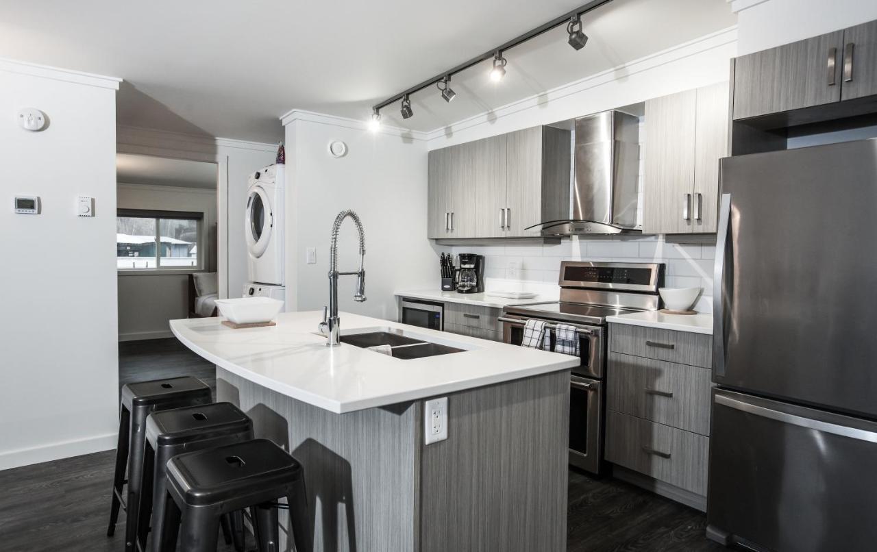 Novlan Suite By Revelstoke Vacations מראה חיצוני תמונה