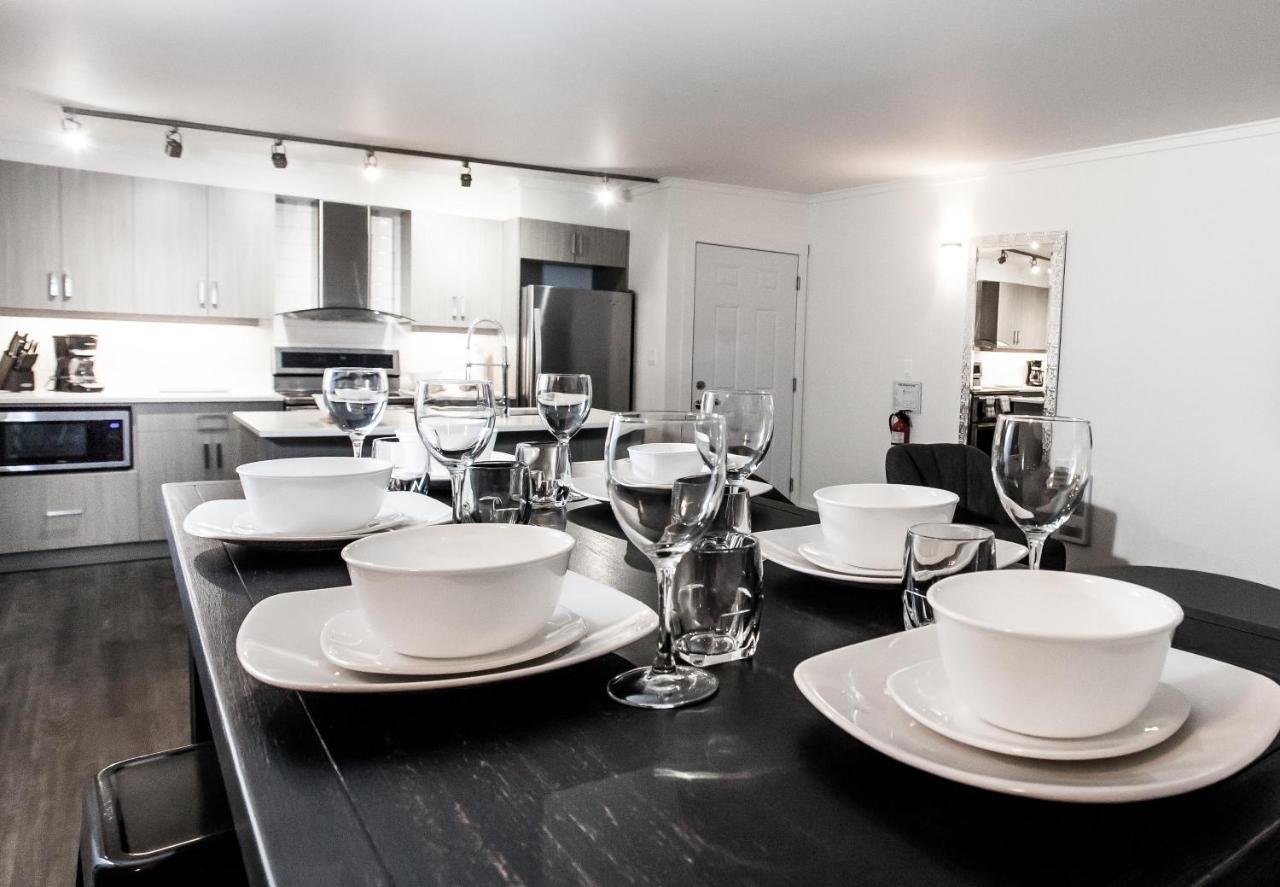Novlan Suite By Revelstoke Vacations מראה חיצוני תמונה