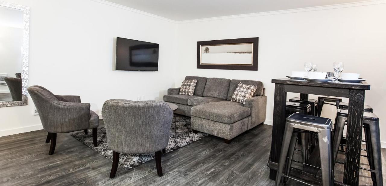 Novlan Suite By Revelstoke Vacations מראה חיצוני תמונה